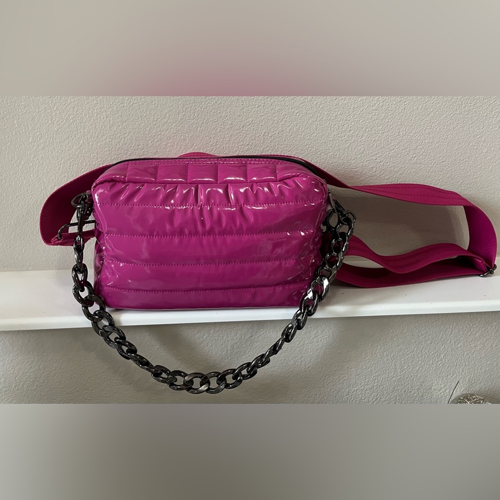 Think Rolyn Crossbody - Picture 2 of 8